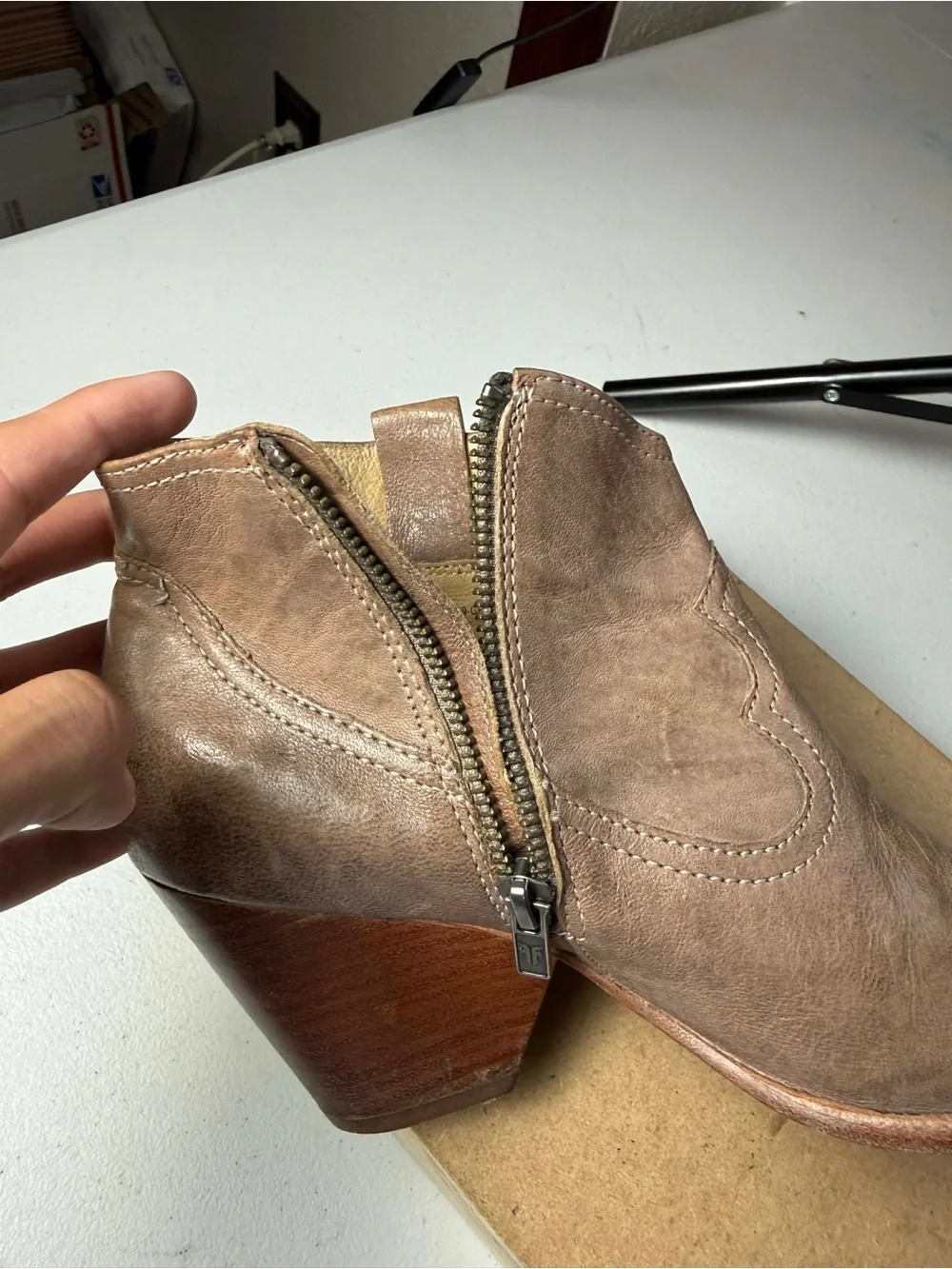 Frye Reina Bootie Sz 8.5 Country Western Style Ash Cowgirl Bar Line Dancing